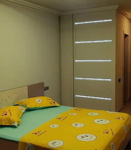 Casa Ovi Apartament Saturn